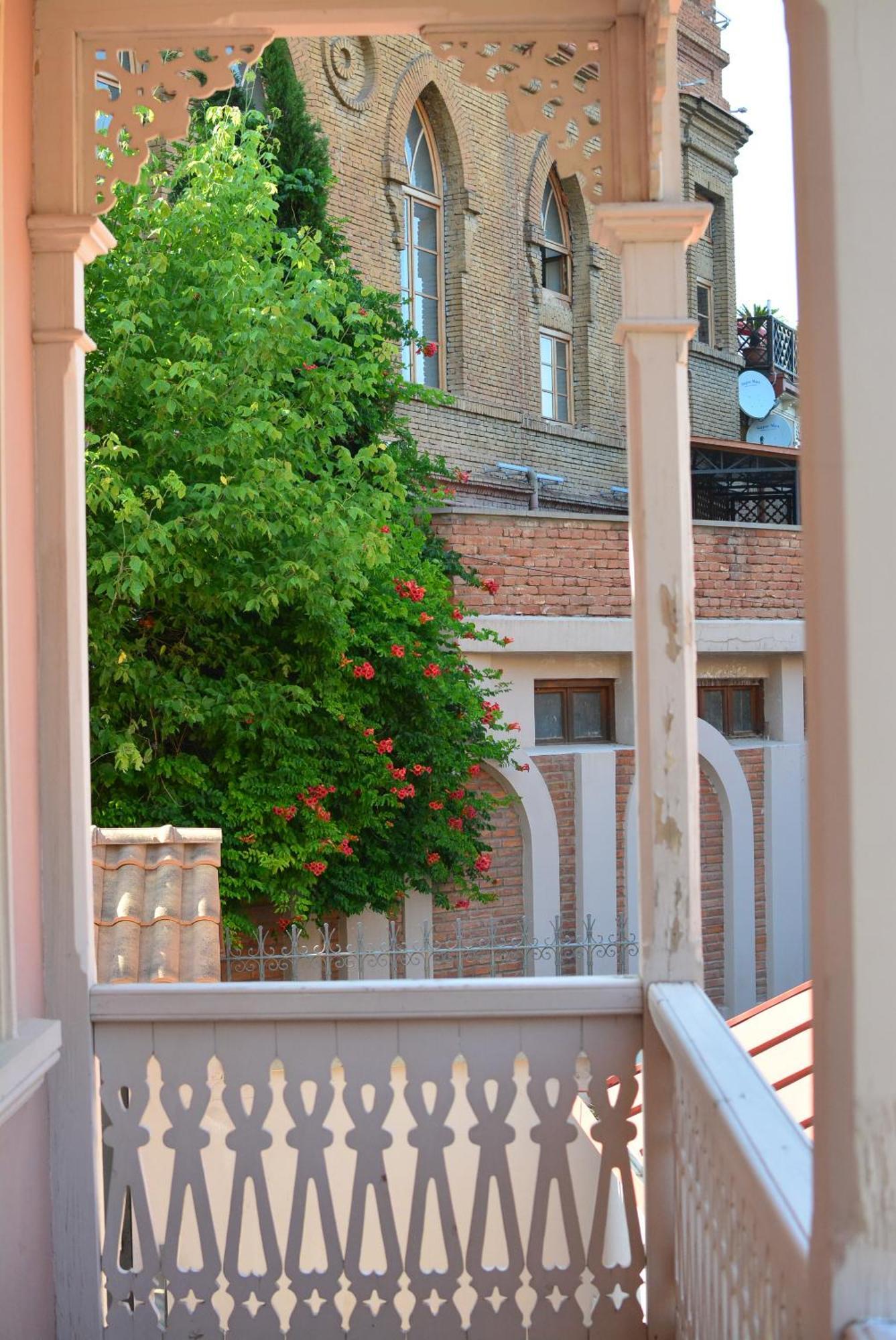 Hotel Canyon Тбілісі Екстер'єр фото