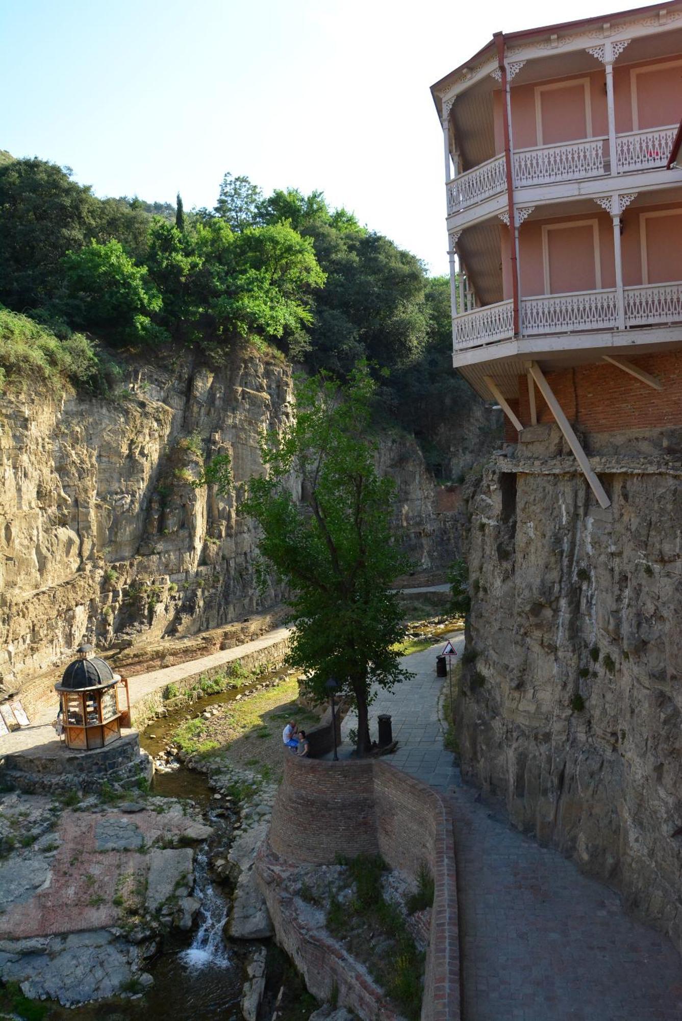 Hotel Canyon Тбілісі Екстер'єр фото